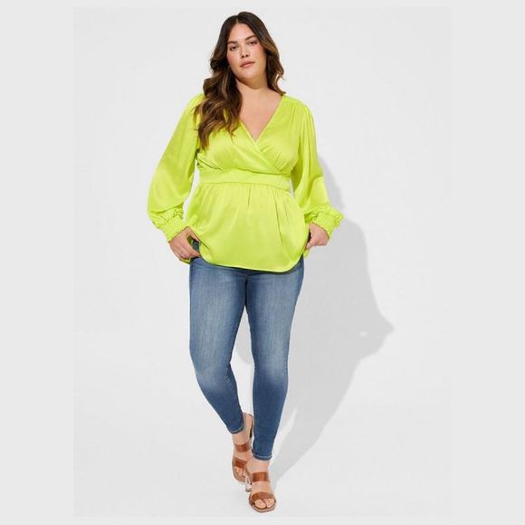 Torrid Satin Surplice Tie Cut Out Back Long Sleeve Blouse 4XL Chartreuse Yellow - Picture 4 of 8